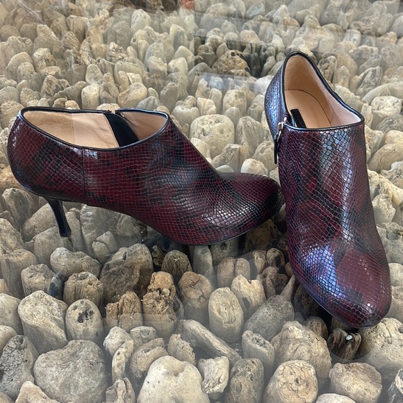 Longchamp python-embosed leather stiletto bootie in Bordeaux - Picture 3 of 8